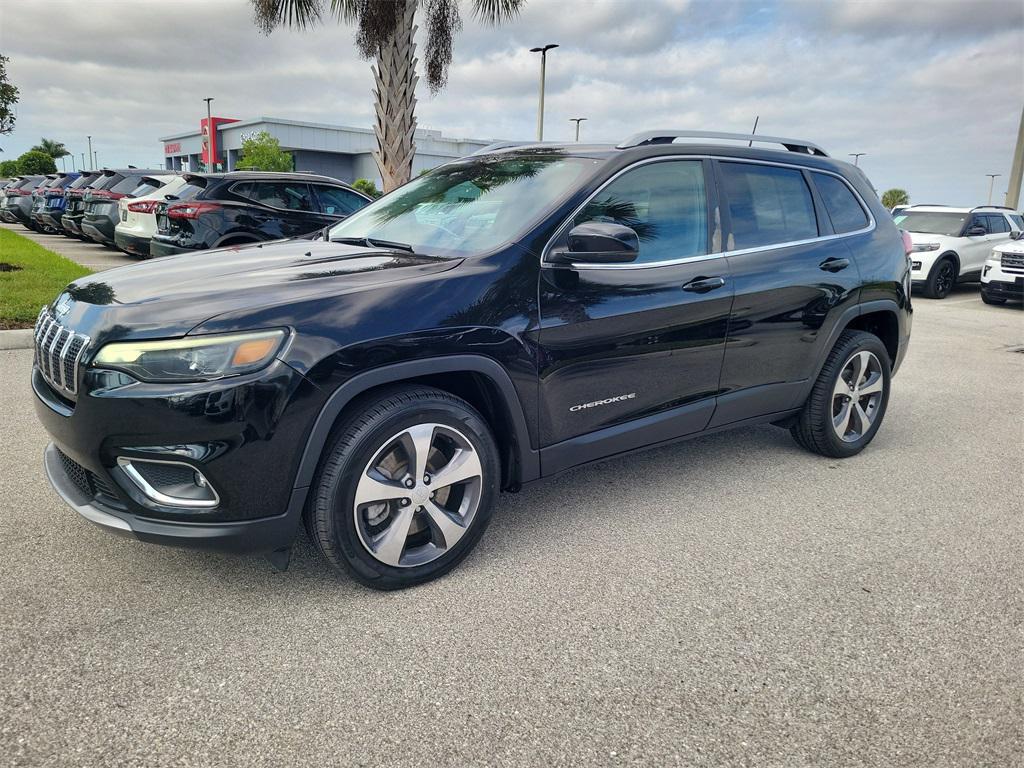used 2019 Jeep Cherokee car, priced at $13,988