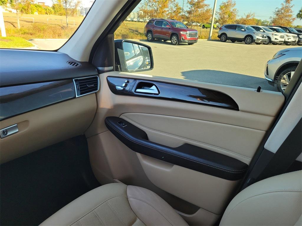 used 2018 Mercedes-Benz GLE 350 car, priced at $17,498