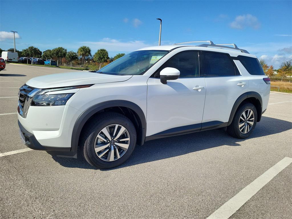 used 2025 Nissan Pathfinder car, priced at $34,776