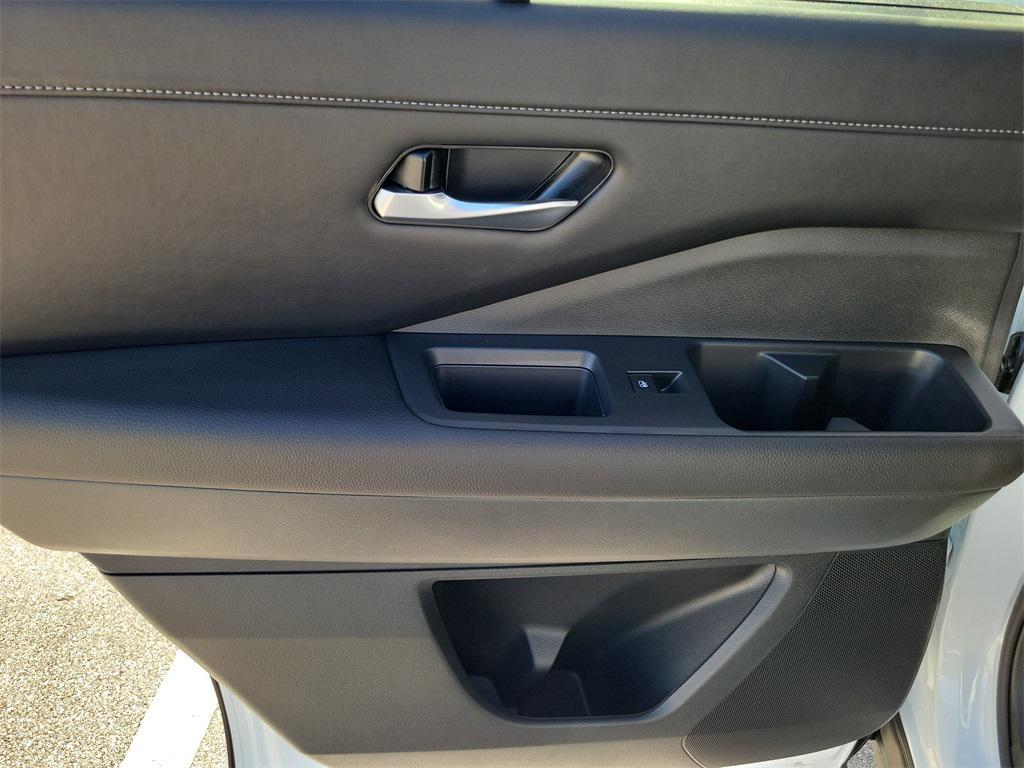 used 2025 Nissan Pathfinder car, priced at $34,776