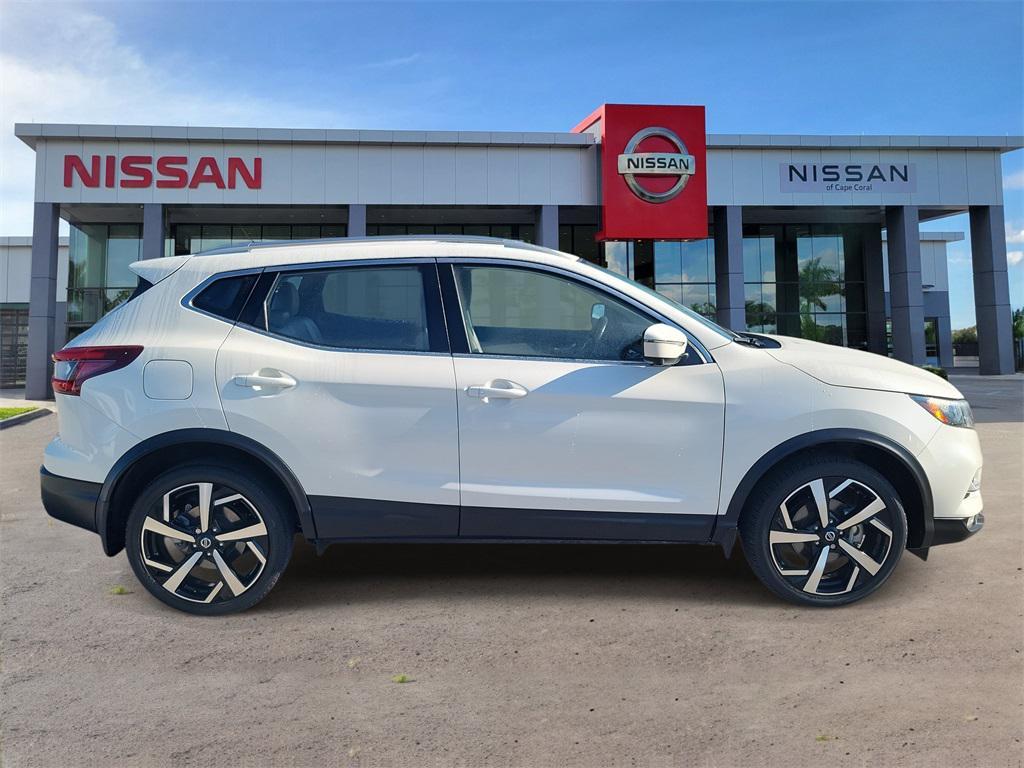 used 2021 Nissan Rogue Sport car, priced at $17,888