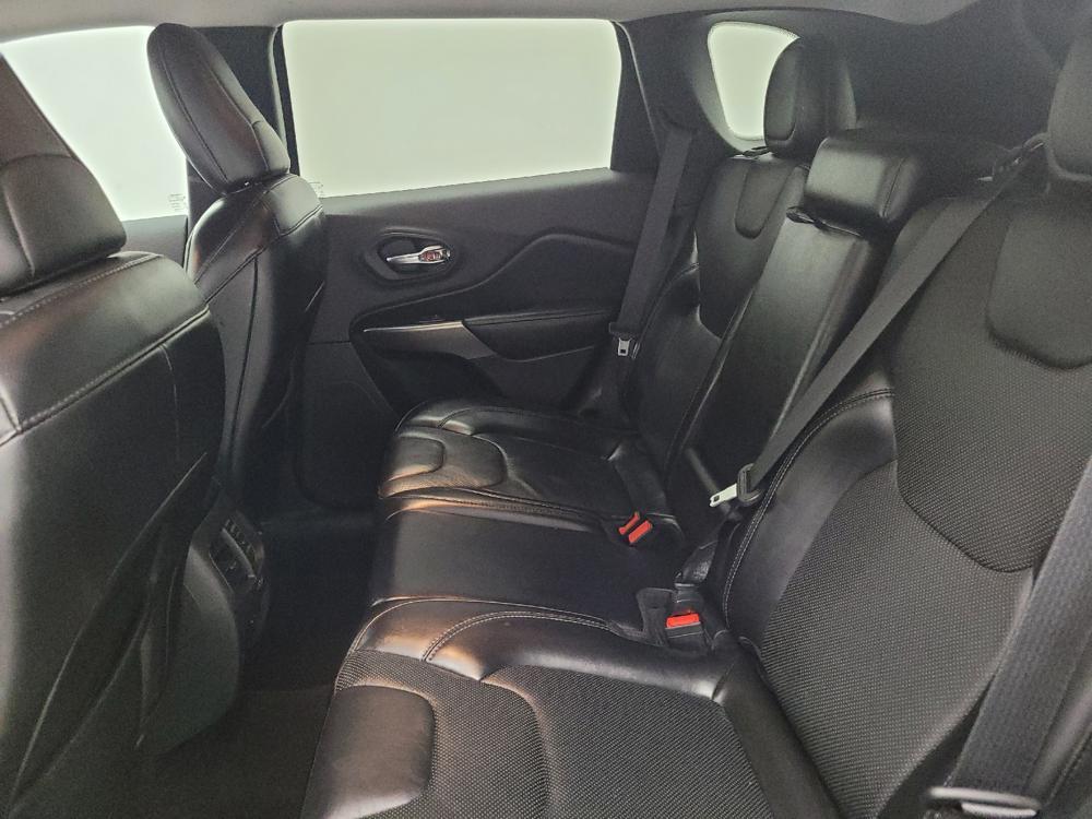 used 2020 Jeep Cherokee car, priced at $18,895