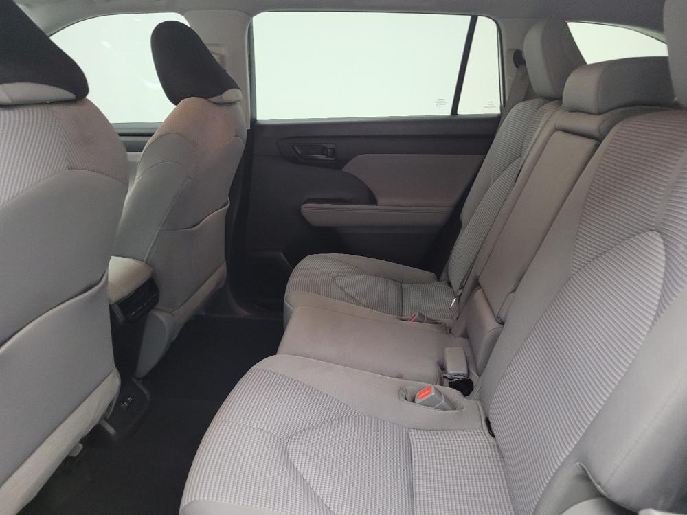 used 2021 Toyota Highlander car, priced at $24,695