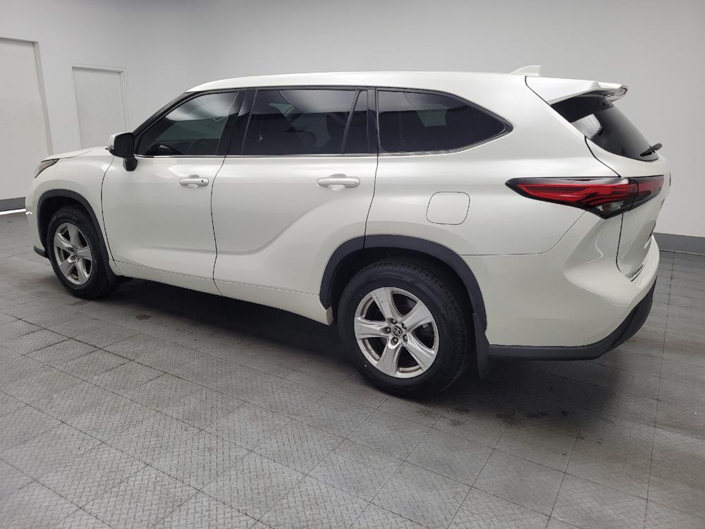 used 2021 Toyota Highlander car, priced at $24,695
