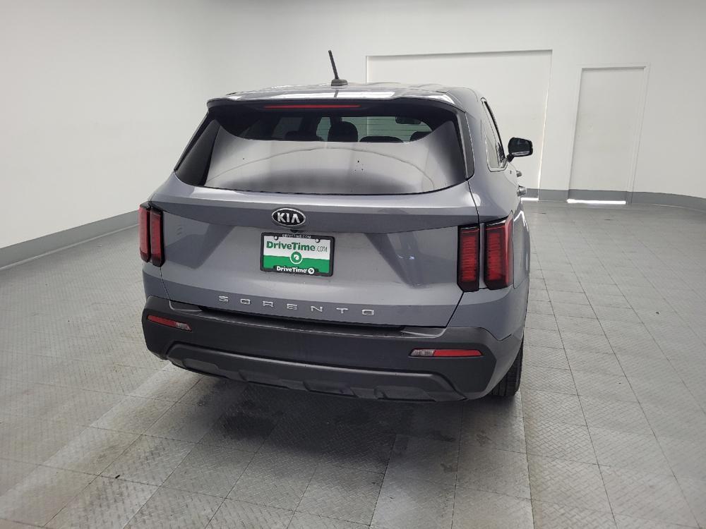 used 2021 Kia Sorento car, priced at $17,095