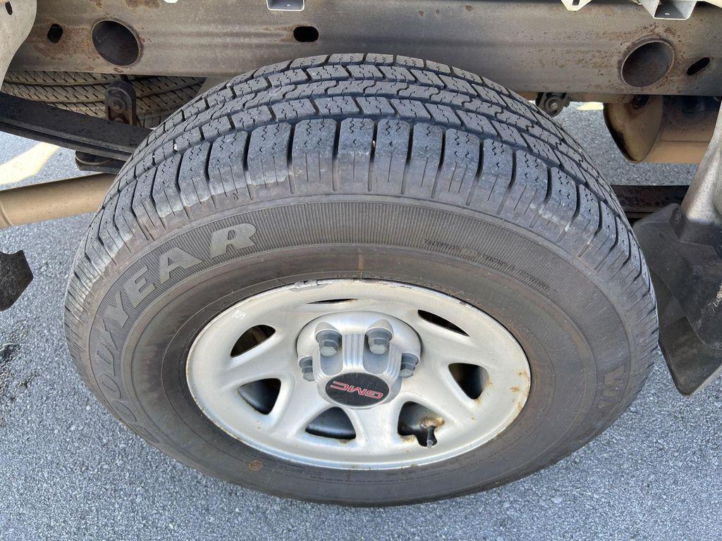 used 2018 GMC Sierra 1500 car, priced at $15,495