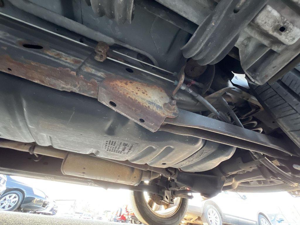 used 2003 Chevrolet Suburban car, priced at $9,200