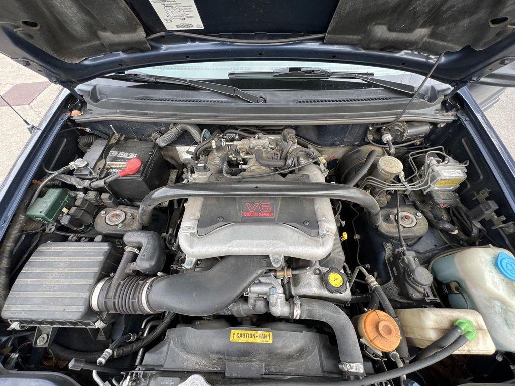 used 2002 Chevrolet Tracker car, priced at $9,995