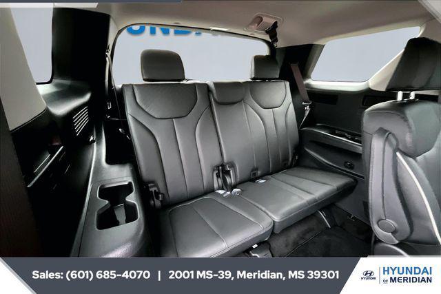 used 2025 Hyundai Palisade car, priced at $35,828