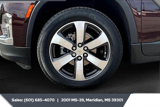used 2023 Chevrolet Traverse car, priced at $32,617