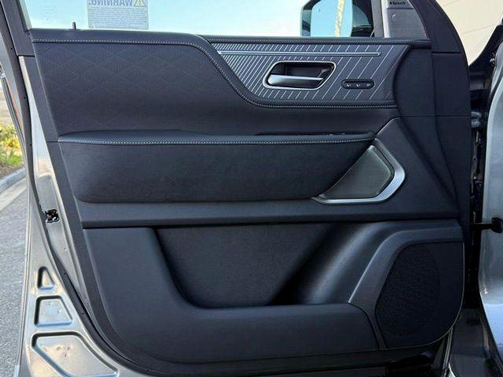 new 2026 INFINITI QX80 car, priced at $113,000