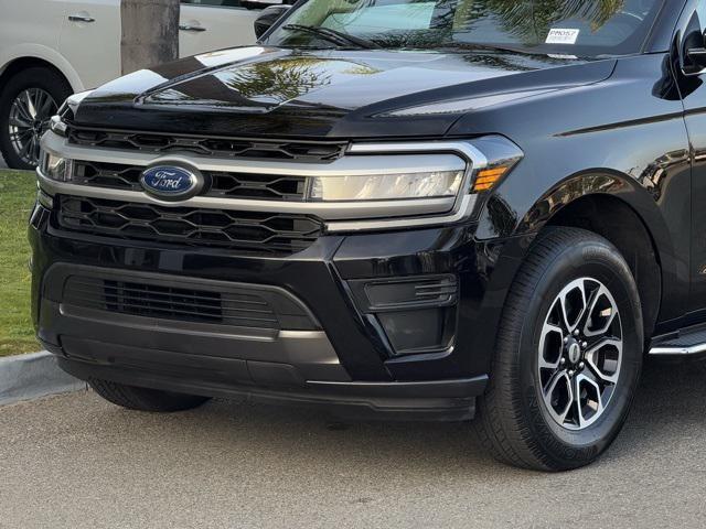 used 2022 Ford Expedition car, priced at $35,290