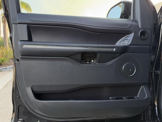 used 2022 Ford Expedition car, priced at $35,290