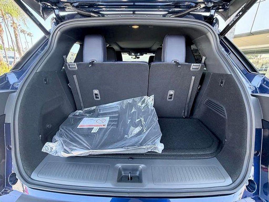 new 2027 INFINITI QX60 car, priced at $66,470