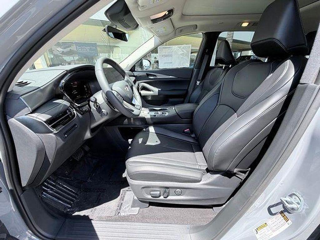 new 2027 INFINITI QX60 car, priced at $62,840