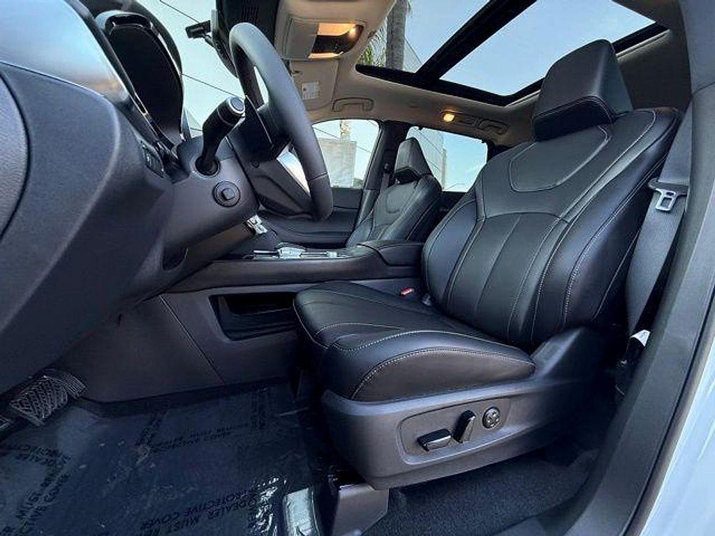 new 2026 INFINITI QX60 car, priced at $57,700