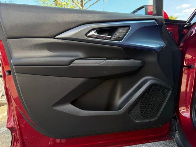 used 2024 Chevrolet Equinox EV car, priced at $23,990