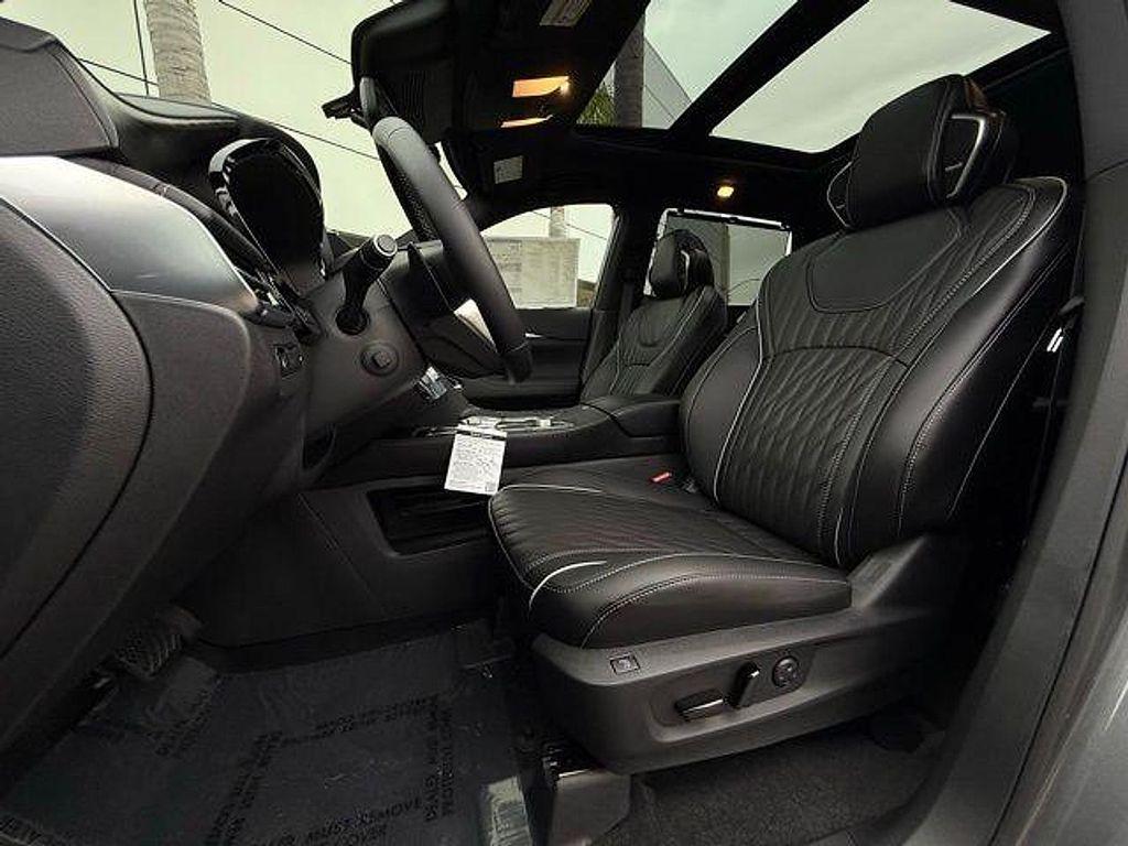 new 2026 INFINITI QX60 car, priced at $70,664