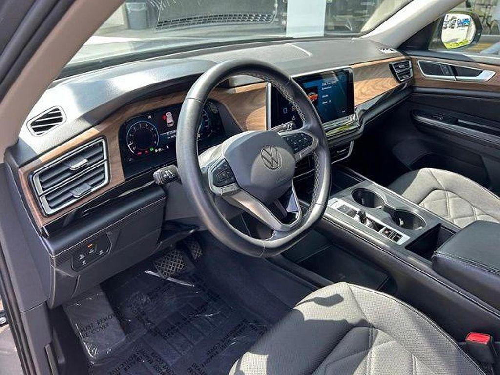 used 2024 Volkswagen Atlas car, priced at $25,390