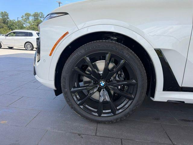 new 2027 BMW X7 car, priced at $98,960