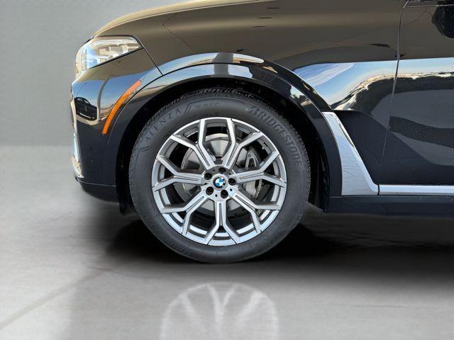 used 2022 BMW X7 car, priced at $37,900