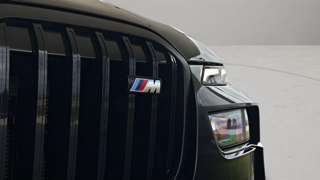 used 2026 BMW X7 car, priced at $99,500