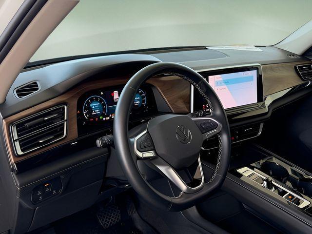 used 2025 Volkswagen Atlas car, priced at $33,900