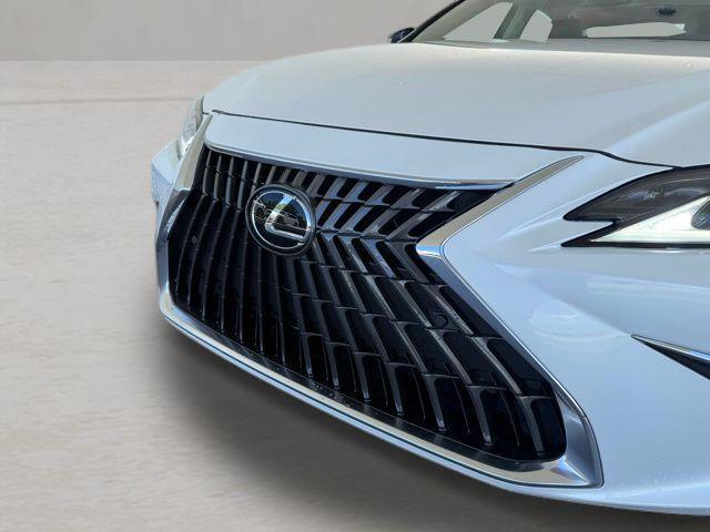 used 2024 Lexus ES 350 car, priced at $39,300