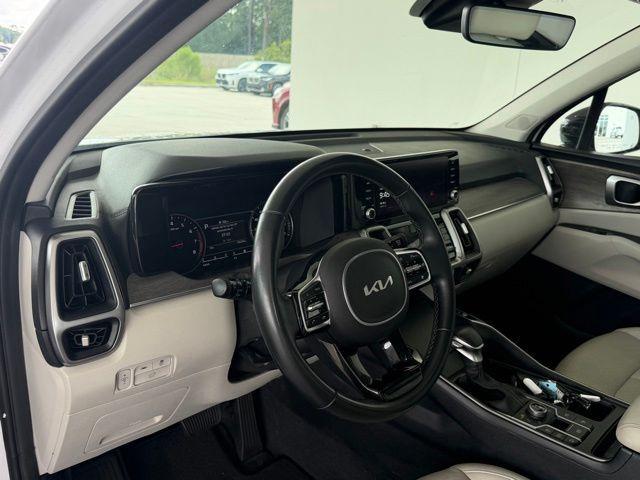used 2023 Kia Sorento car, priced at $29,125