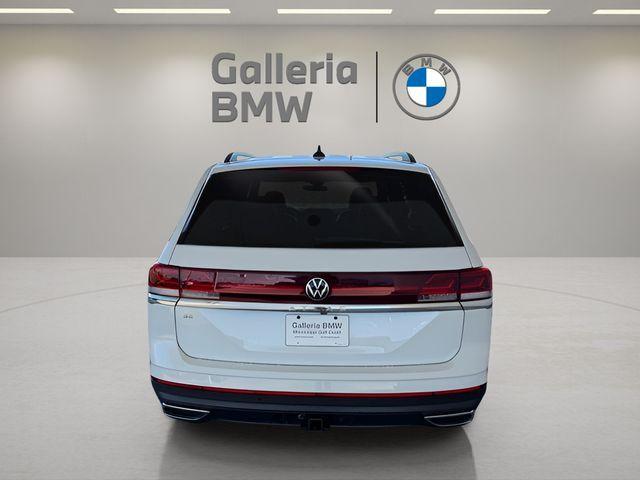 used 2025 Volkswagen Atlas car, priced at $33,700