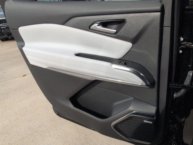 new 2026 Chevrolet Traverse car, priced at $57,515