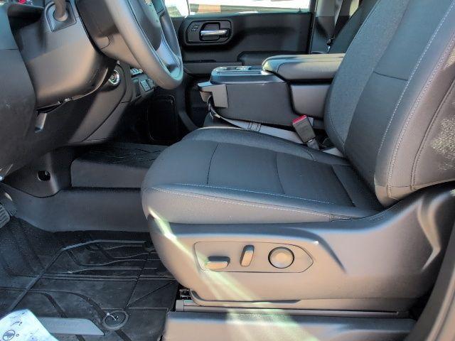 new 2026 Chevrolet Silverado 1500 car, priced at $43,645