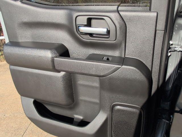 new 2026 Chevrolet Silverado 1500 car, priced at $43,645