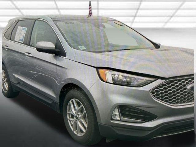 used 2024 Ford Edge car, priced at $24,518