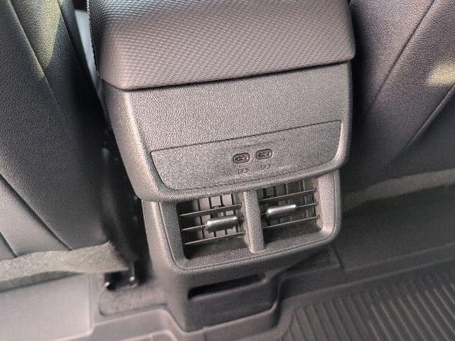 new 2026 Chevrolet Equinox car, priced at $32,190