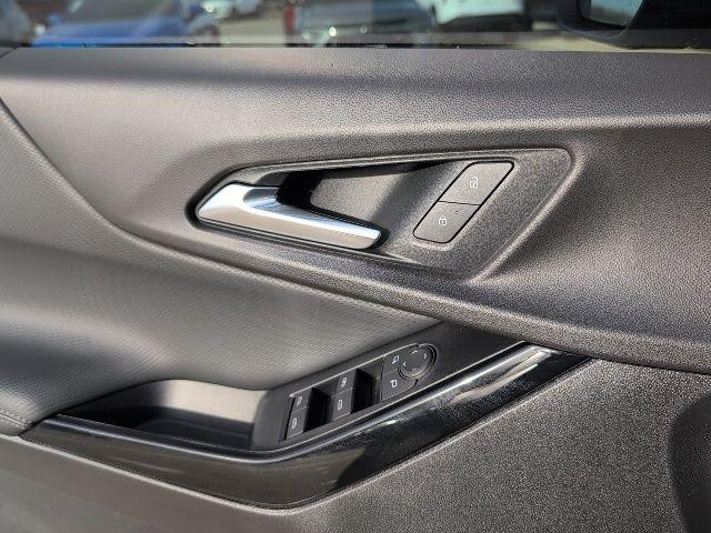 new 2026 Chevrolet Equinox car, priced at $32,190