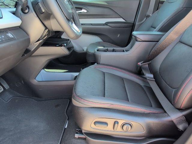 new 2027 Chevrolet Bolt car