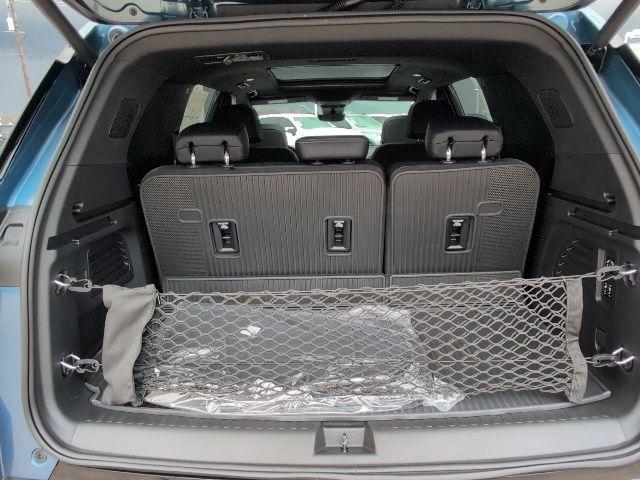 new 2026 Chevrolet Traverse car, priced at $59,115