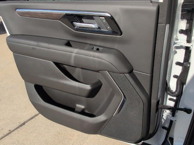 new 2026 Chevrolet Suburban car, priced at $64,350