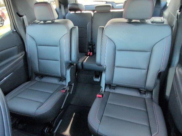 new 2026 Chevrolet Traverse car, priced at $63,713