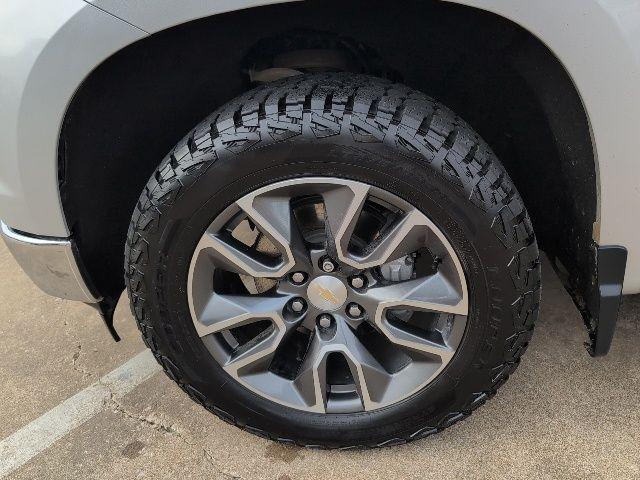 used 2022 Chevrolet Silverado 1500 car, priced at $33,071