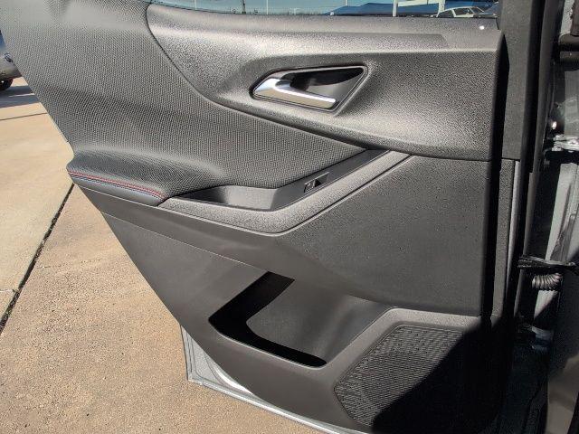 new 2026 Chevrolet Equinox car, priced at $35,485