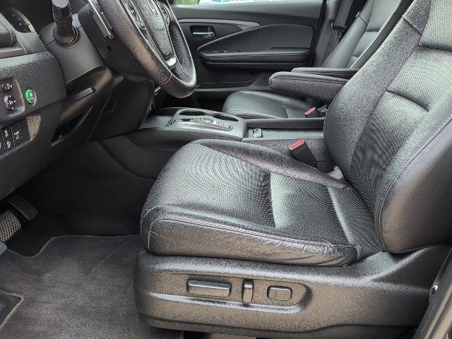 used 2022 Honda Ridgeline car, priced at $27,995