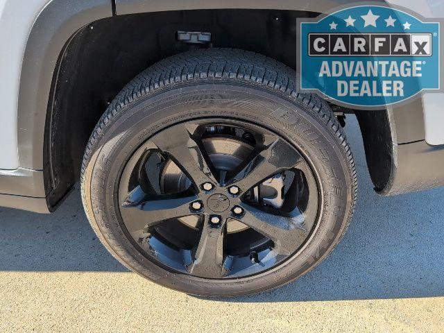 used 2024 Jeep Grand Cherokee L car, priced at $32,985