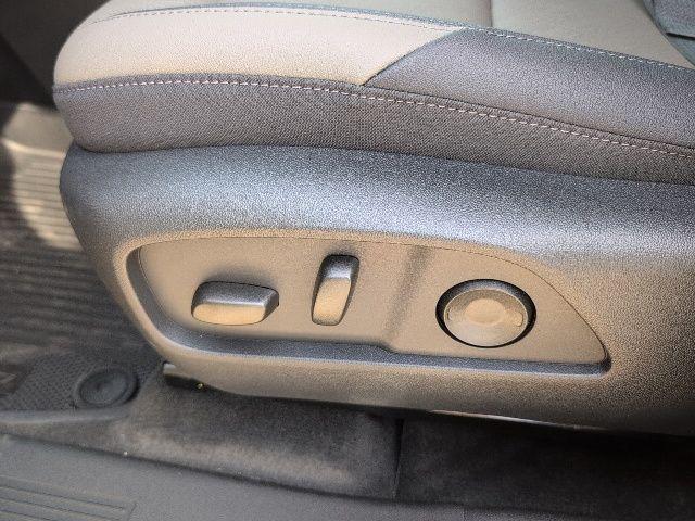 new 2026 Chevrolet Equinox car, priced at $30,710