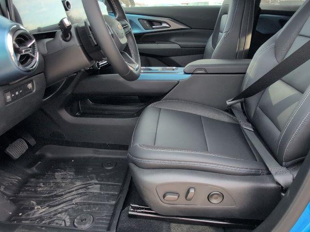 new 2026 Chevrolet Equinox EV car, priced at $36,089