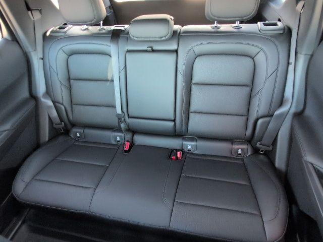 new 2026 Chevrolet Equinox car, priced at $32,410