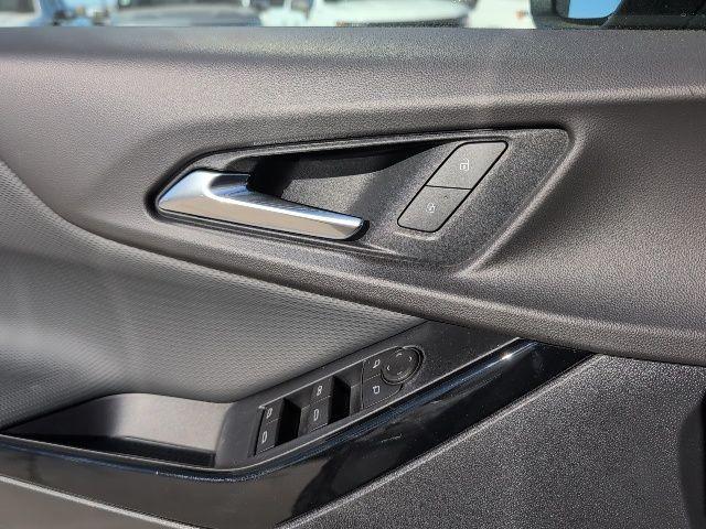 new 2026 Chevrolet Equinox car, priced at $32,410