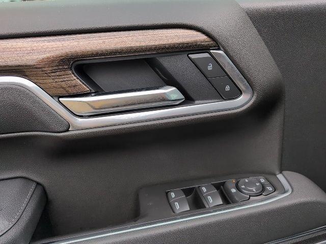 new 2026 Chevrolet Silverado 1500 car, priced at $49,525