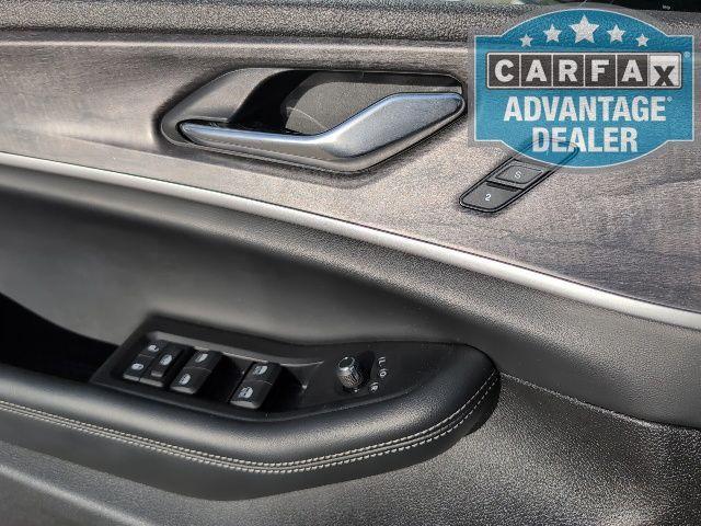 used 2025 Jeep Grand Cherokee L car, priced at $40,537